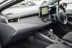 2025 Toyota COROLLA SX