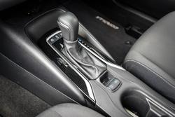 2025 Toyota COROLLA SX