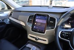 2023 Volvo XC90 Ultimate B6 Bright