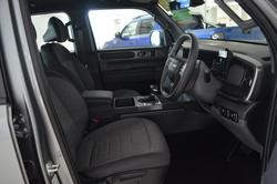 2025 KIA
TASMAN S