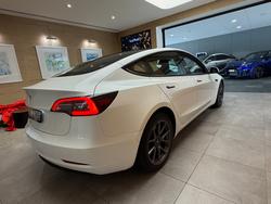 2021 TESLA MODEL 3 STANDARD RANGE PLUS RWD