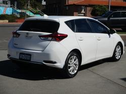 2017 Toyota Corolla Ascent Sport ZRE182R White