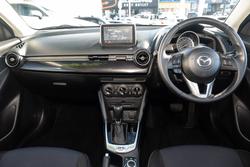 2016 Mazda
2 Maxx