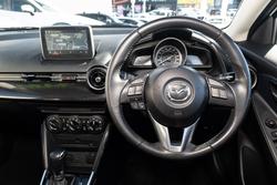 2016 Mazda
2 Maxx