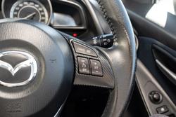 2016 Mazda
2 Maxx