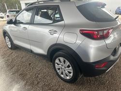 2024 Kia
                Stonic S