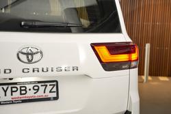 2025 Toyota Landcruiser GX