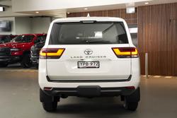 2025 Toyota Landcruiser GX