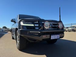 2023 Toyota LANDCRUISER Sahara Graphite