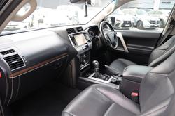 2020 Toyota
Prado Prado Kakadu 2.8L T Diesel Automatic Wagon 4277430 004