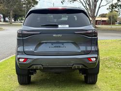 2025 Isuzu MU-X LS-T