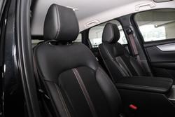 2025 Mazda CX-60 G40e Evolve