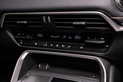 2025 Mazda CX-60 G40e Evolve