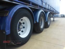 2010 Vawdrey 22 Pallet Curtainsider Road Train Lead