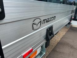 2025 Mazda BT-50 XS