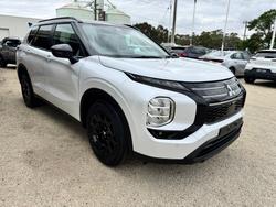 2025 MITSUBISHI Outlander LS