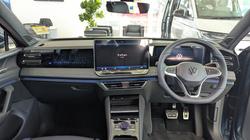 2025 VOLKSWAGEN Tiguan R-LINE