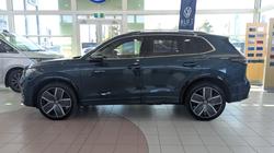 2025 VOLKSWAGEN Tiguan R-LINE