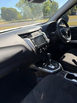 2024 NISSAN NP300 NAVARA SL