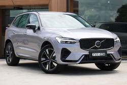 2025 Volvo XC60 Plus T8 Plug-In Hybrid Dark