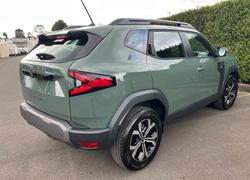 2025 Renault
Duster