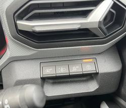 2025 Renault
Duster