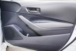 2020 Toyota
COROLLA Ascent Sport