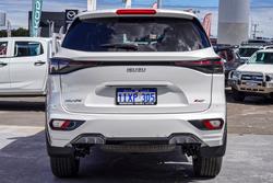 2026 Isuzu MU-X X-TERRAIN