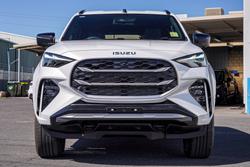 2026 Isuzu MU-X LS-T