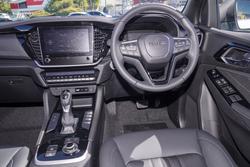 2026 Isuzu MU-X LS-T