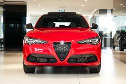 2025 Alfa Romeo Stelvio Tributo Italiano