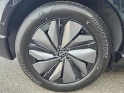 2025 NISSAN FE0 AD