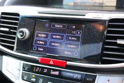 2013 HONDA ACCORD VTi-L