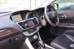 2013 HONDA ACCORD VTi-L