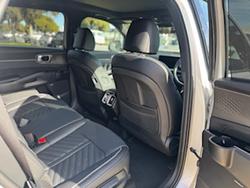2024 KIA SORENTO
