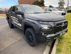 2024 MITSUBISHI
Triton GLX-R