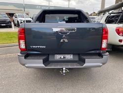 2024 MITSUBISHI
Triton GLX-R