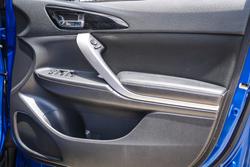 2019 MITSUBISHI ECLIPSE CROSS ES (2WD)