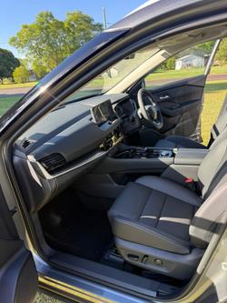 2026 NISSAN XTRAIL STL e-POWER