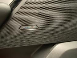 2020 LAND ROVER RANGE ROVER VELAR P250 R-DYNAMIC S (184kW)