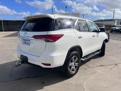 2024 Toyota Fortuner GXL White