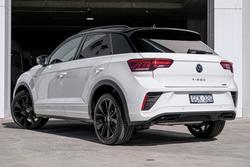 2025 Volkswagen T-Roc 140TSI R-Line