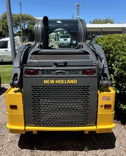 NEW HOLLAND CONSTRUCTION L318