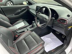 2017 HYUNDAI
                I30 SR PREMIUM