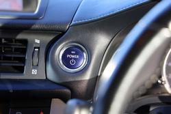 2017 Lexus
CT 200h. HYBRID CT200h Special Edition 1.8L Hybrid CVT Hatch 2N93650 001