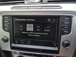 2016 Volkswagen Passat 132TSI Comfortline B8 MY17 WHITE