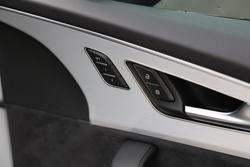 2023 Audi Q7 50 TDI S line