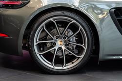 2024 Porsche 718 Cayman Style Edition