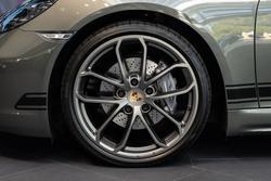 2024 Porsche 718 Cayman Style Edition