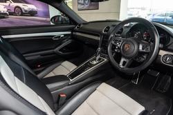 2024 Porsche 718 Cayman Style Edition